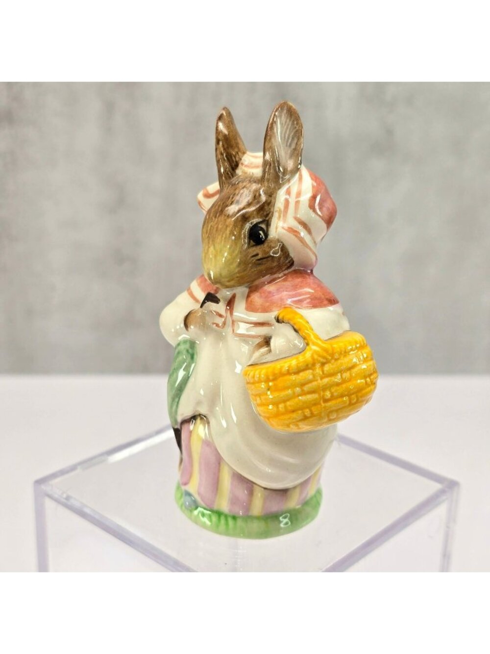 Beatrix Potters Mrs. Rabbit Figurine By Beswick England 1951 Vintage Ceramic VL5